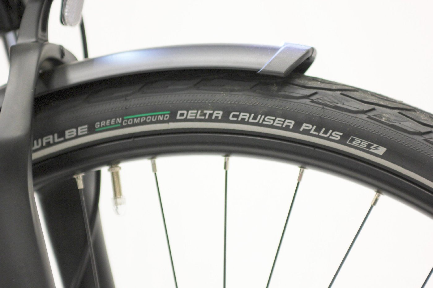 Velo de Ville AEB 200 - 400 Wh - 2024 - 28 Zoll - Herren
